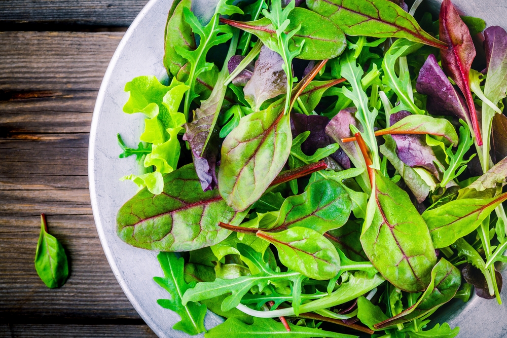 Can Nuts and Spinach Hold the Key to Youthful Brain Health?